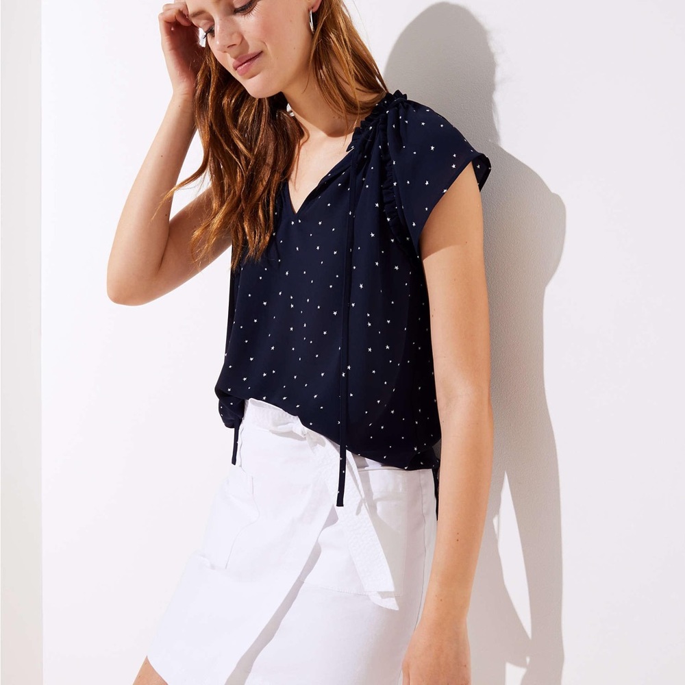 LOFT star shirt 🌟💙❤️